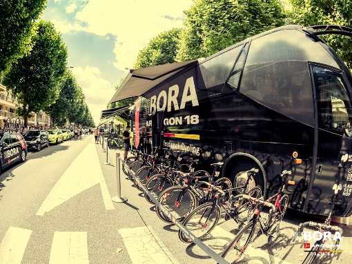 El autobús del Bora, el nuevo equipo de Sagan