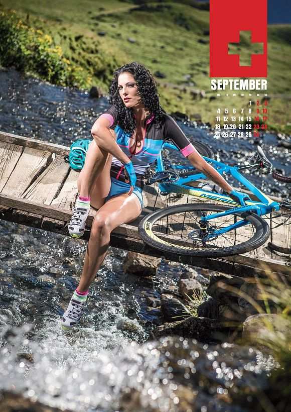 rb-sexy-cycling-kalender-september2017-ramona-jpg-10792972